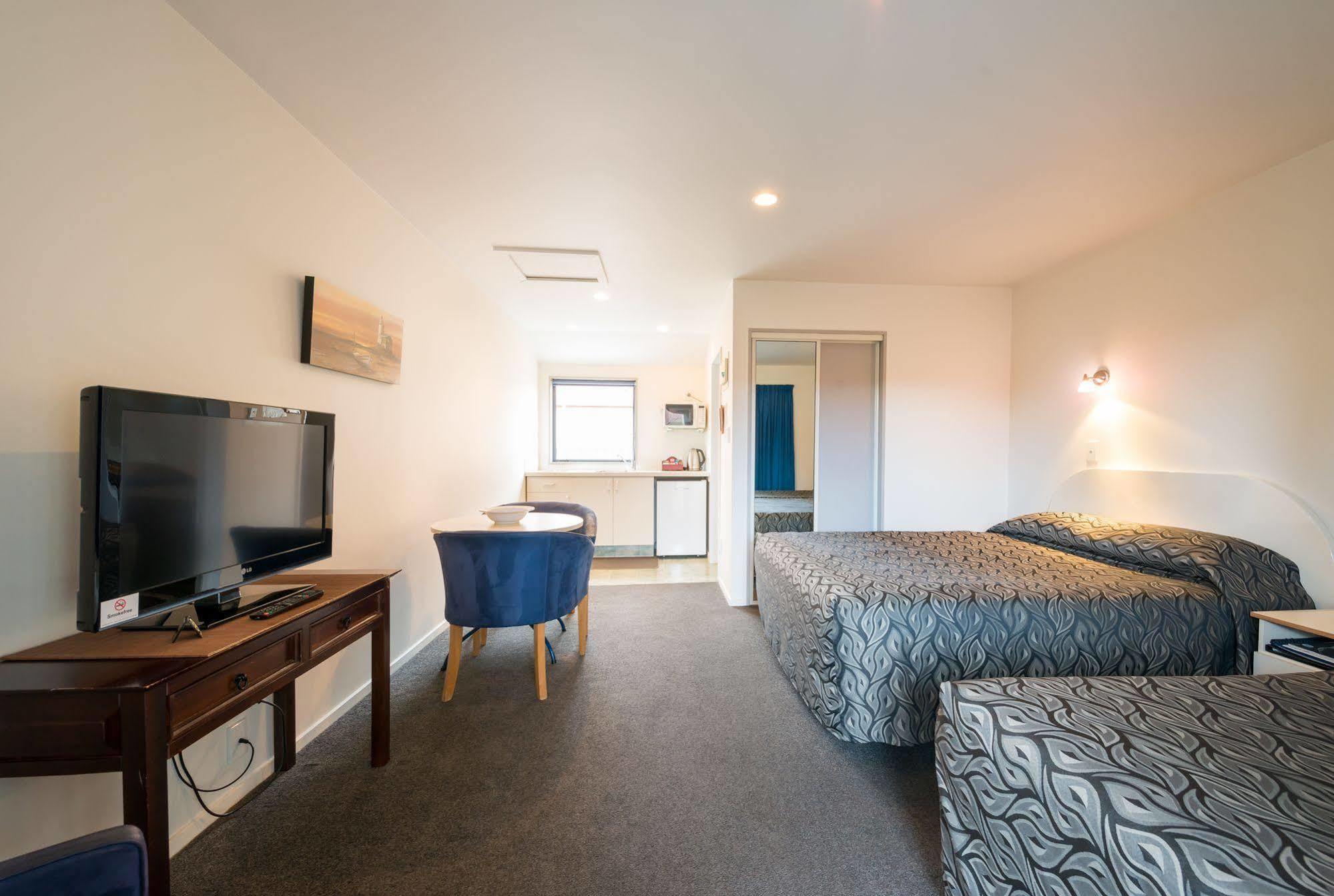 Annabelle Court Motel Christchurch Exterior photo