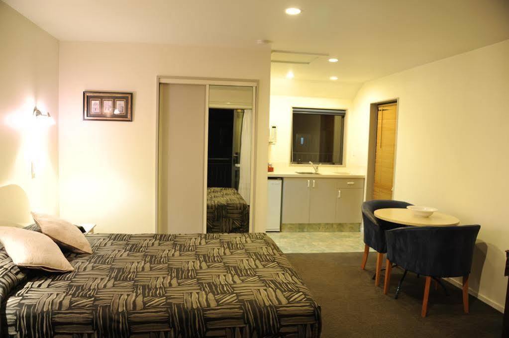 Annabelle Court Motel Christchurch Exterior photo